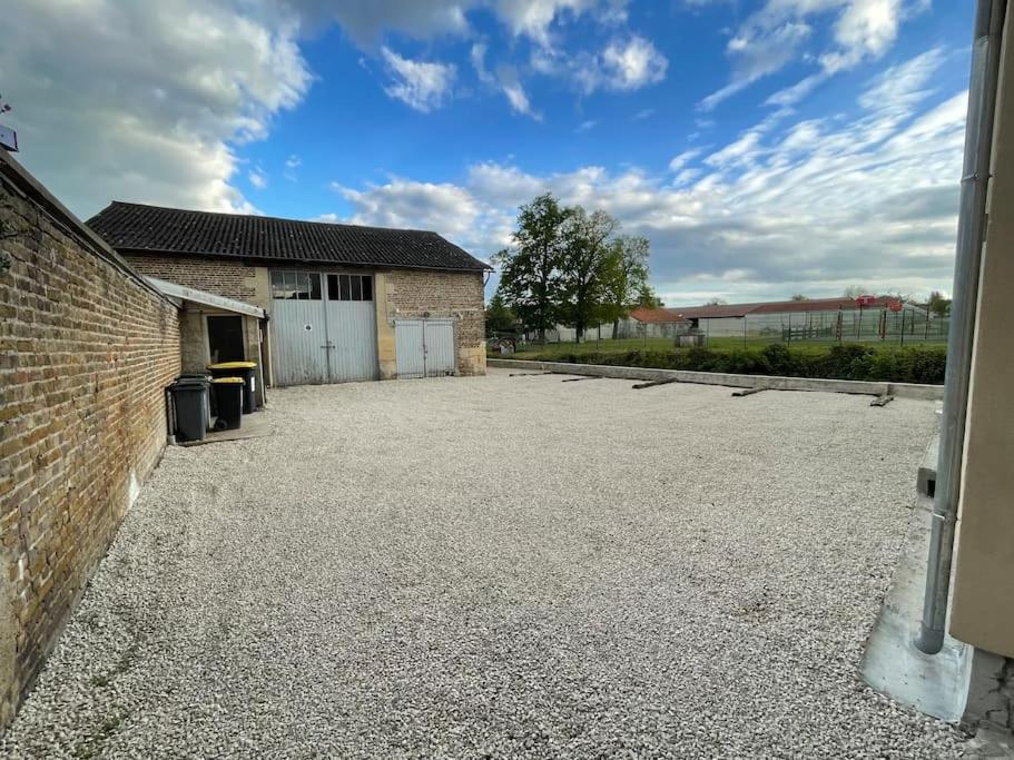 L'Azur Dore, Studio Pour 2 Voyageurs Isles-sur-Suippe المظهر الخارجي الصورة